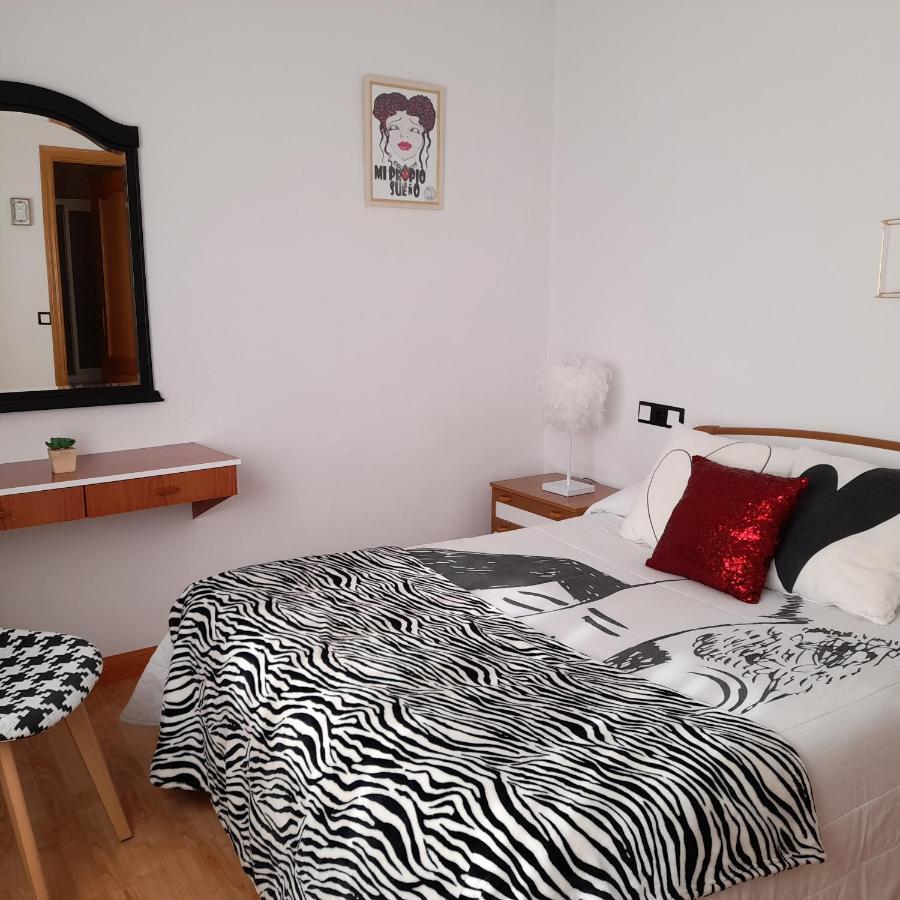 Hostal "Los Chanos El Ruso" Galende Dış mekan fotoğraf